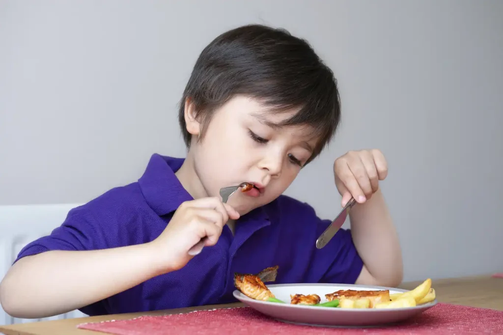 Çocuk gelişiminde balığın önemli, omega-3 yağ asitlerinin beyin gelişimine olan katkıları ve diğer besin değerleri hakkında bilgiler.