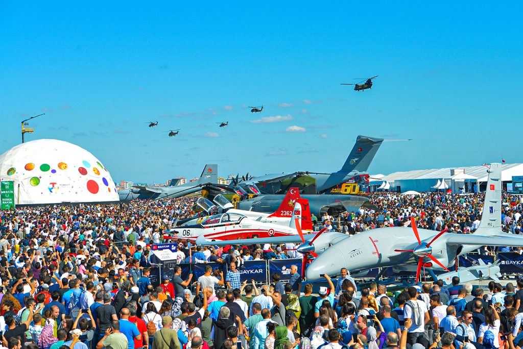 TEKNOFEST, Türkiye’nin teknolojik vizyonunu hem yerel hem de uluslararası düzeyde güçlendiren stratejik bir etkinliktir.